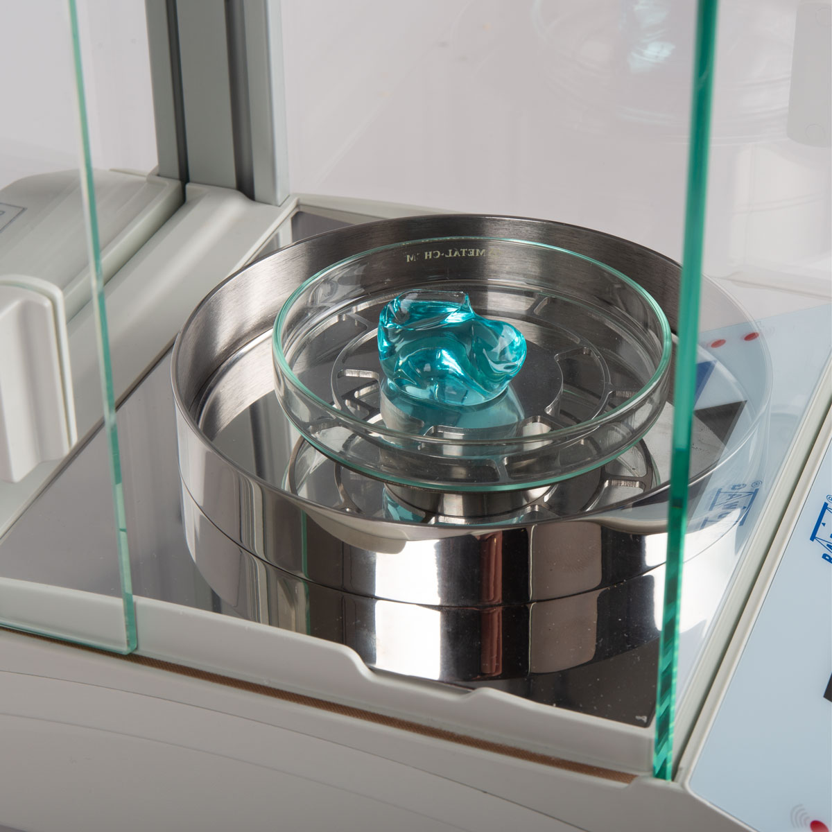 AS 82/220.X7 Analytical Balance AS 82/220.X7 Analytical Balance