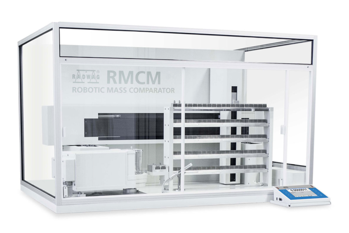 RMCM 10.5Y Robotic Mass Comparator